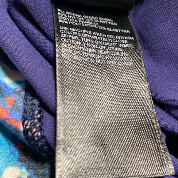 North Face Athletic 7/8 Leggings Navy Multi M - Picture 9 of 10